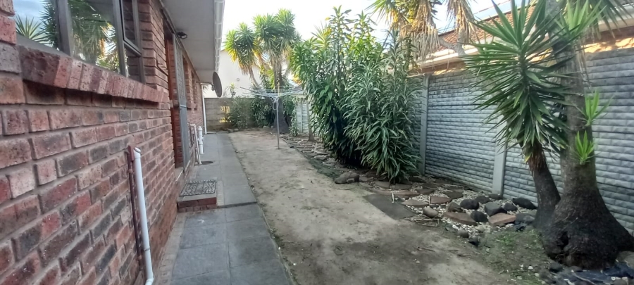 4 Bedroom Property for Sale in Dorchester Heights Eastern Cape